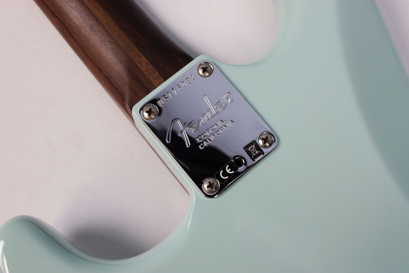 Fender American Professional Limited Edition Rosewood Neck Stratocaster 2017 - Daphne Blue **Upgraded Pickups** back plate