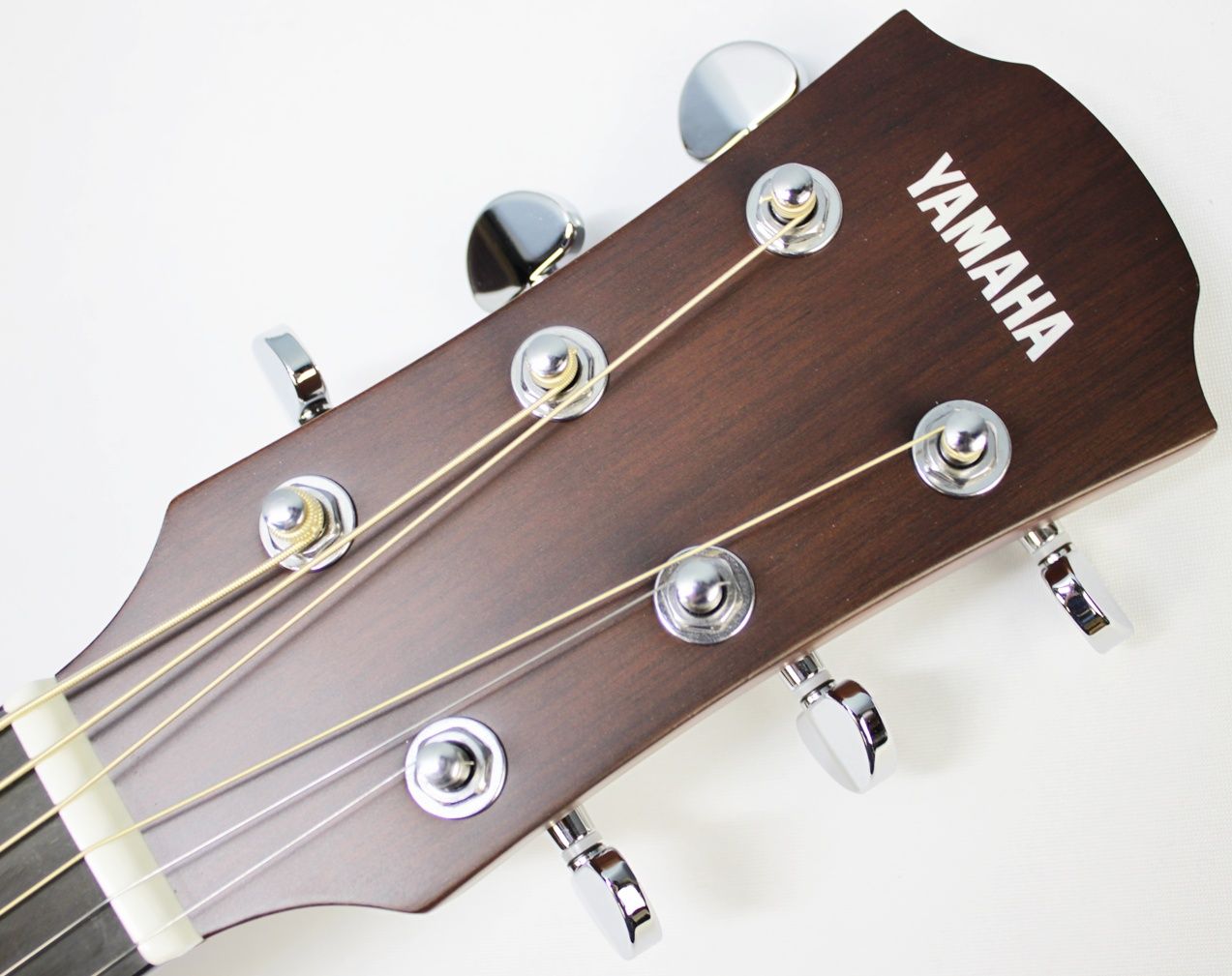 Yamaha AC3M ARE, Yamaha AC3M, AC3M ARE, Tobacco Brown Sunburst, all solid woods, solid top acoustic electric, solid mahogany back and sides, concert acoustic guitar, Yamaha acoustic electric, ARE treated top, vintage tone acoustic, cutaway acoustic guitar, brown sunburst acoustic, stage acoustic guitar, gigging acoustic, acoustic electric guitar, Yamaha A series, professional acoustic guitar, natural resonance enhancement, steel string acoustic, dreadnought acoustic, singer songwriter guitar, live performance acoustic, premium Yamaha acoustic, warm acoustic tone, acoustic guitar with pickup