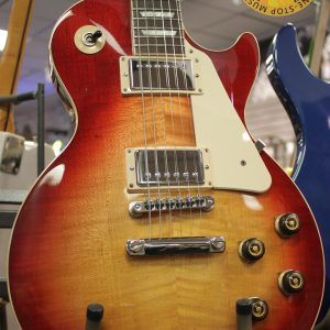 Gibson Les Paul Standard '60s 2020 - Sixties Cherry - Upgraded Pickups & Electronics guitar on sales floor