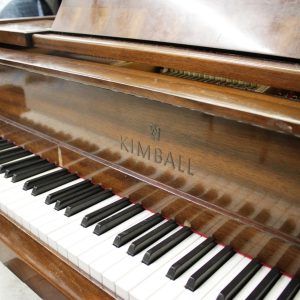 Kimball 582H, Kimball grand piano, 5'8" grand piano, Kimball 582H 1987, walnut grand piano, baby grand piano walnut, Kimball piano vintage, acoustic grand piano, polished walnut piano, classic grand piano, 1980s Kimball piano, Kimball baby grand, grand piano 5 foot 8 inch, traditional wood finish piano, home grand piano, studio grand piano, American made piano, Kimball furniture finish piano