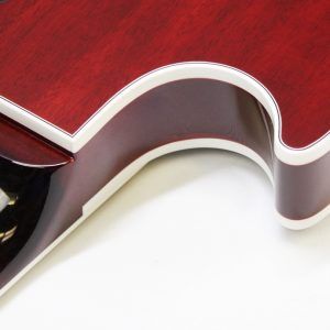 Gibson, Les Paul Custom, Les Paul Custom 70s, Gibson Les Paul Custom, Wine Red, 2025 Gibson, electric guitar, solid body guitar, mahogany body, maple top, set neck, 70s profile neck, volute neck, ebony fingerboard, nitrocellulose lacquer, dual humbuckers, gold hardware, rock guitar, blues guitar, hard rock, classic rock, premium electric guitar, USA made guitar, Gibson USA, 6 string guitar, carved maple top, wine red finish, custom series, Les Paul electric, vintage style guitar, modern classic guitar