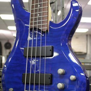 Ibanez, BTB400QM, BTB400QM-TB, Transparent Blue, 2001 Ibanez BTB400QM, 2002 Ibanez BTB400QM, Ibanez BTB bass, Ibanez bass guitar, 4-string bass, active bass, quilted maple top, basswood body, 35 inch scale, neck-through feel, BTB series, Korean made Ibanez, South Korea bass, rosewood fretboard, maple walnut neck, HH pickups, Vari-mid EQ, mono-rail bridge, blue bass guitar, transparent blue finish, extended scale bass, modern bass guitar, ergonomic bass, Ibanez Standard series, passive pickups active preamp, Gotoh tuners, BTB400QM Standard, early 2000s Ibanez bass, professional bass guitar, rock bass, metal bass, fusion bass, progressive bass