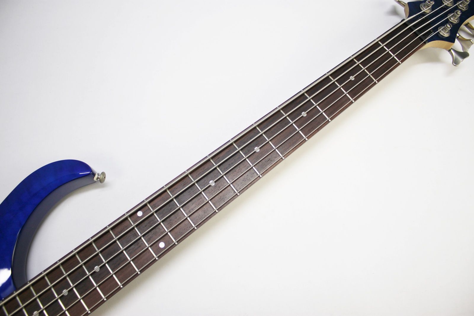 Ibanez, BTB400QM, BTB400QM-TB, Transparent Blue, 2001 Ibanez BTB400QM, 2002 Ibanez BTB400QM, Ibanez BTB bass, Ibanez bass guitar, 4-string bass, active bass, quilted maple top, basswood body, 35 inch scale, neck-through feel, BTB series, Korean made Ibanez, South Korea bass, rosewood fretboard, maple walnut neck, HH pickups, Vari-mid EQ, mono-rail bridge, blue bass guitar, transparent blue finish, extended scale bass, modern bass guitar, ergonomic bass, Ibanez Standard series, passive pickups active preamp, Gotoh tuners, BTB400QM Standard, early 2000s Ibanez bass, professional bass guitar, rock bass, metal bass, fusion bass, progressive bass