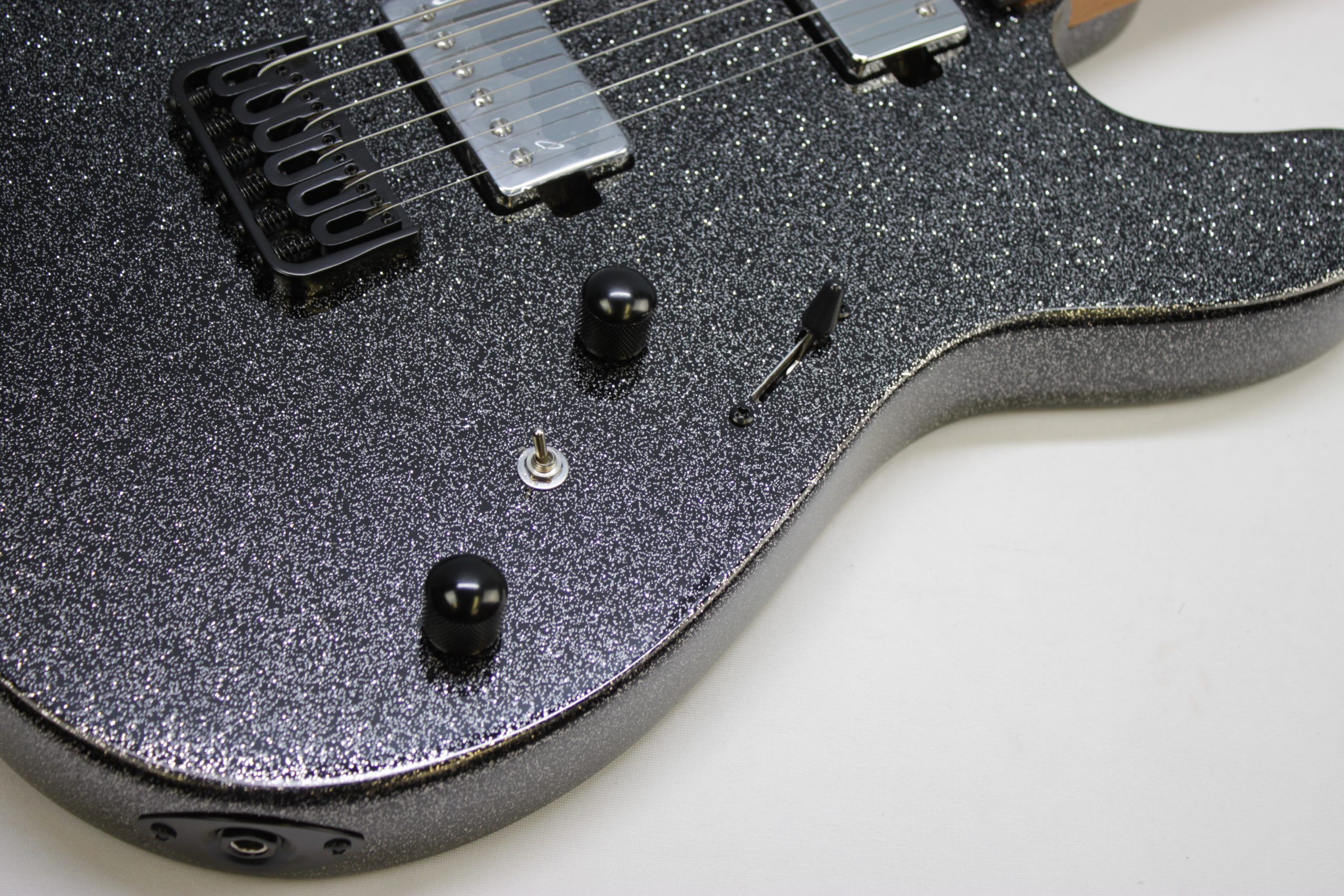 Cerberus Hermes 6HT Baritone Tele, Cerberus Hermes, Hermes 6HT, baritone Telecaster, Black Sparkle, electric guitar, baritone guitar, Tele-style guitar, custom guitar, boutique guitar, offset Tele, extended scale guitar, metal guitar, modern Telecaster, black sparkle finish, 6-string baritone, high-output guitar, rock guitar, heavy music guitar, stage guitar, premium electric guitar