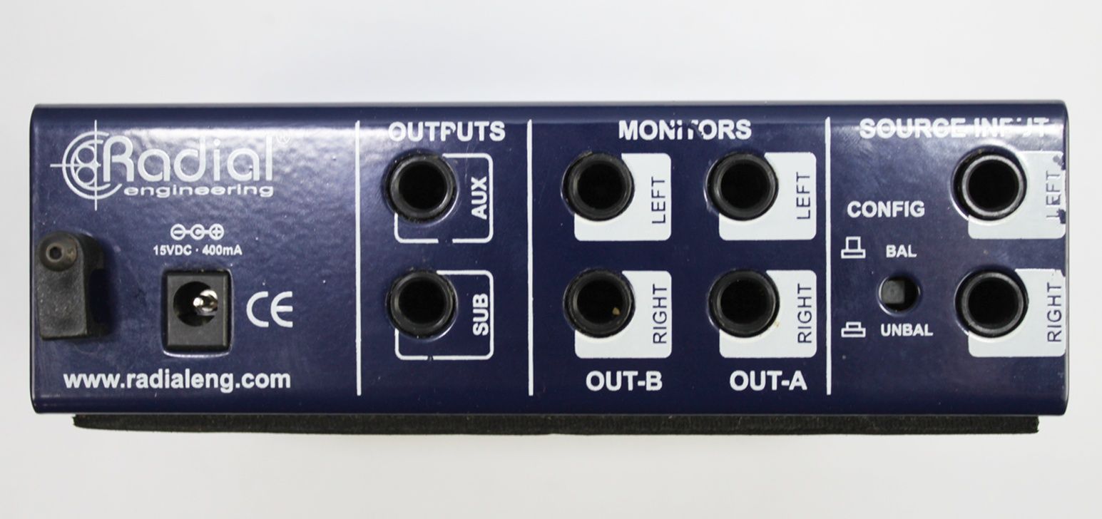 Radial MC3, Radial MC3 Monitor Controller, Radial Engineering MC3, Passive Monitor Controller, Studio Monitor Controller, Monitor Switcher, Speaker Controller, Monitor Management System, Studio Monitoring, Audio Monitoring, Reference Monitor Controller, Dual Monitor Switching, Subwoofer Control, Headphone Amplifier, Passive Audio Path, Transparent Audio, Mono Switch, Dim Switch, Monitor A/B Switching, Mixing Studio, Recording Studio Gear, Professional Audio, Studio Equipment, Audio Router, Balanced Audio, Desktop Monitor Controller, Control Room Monitoring, Radial Audio, Pro Audio Accessories