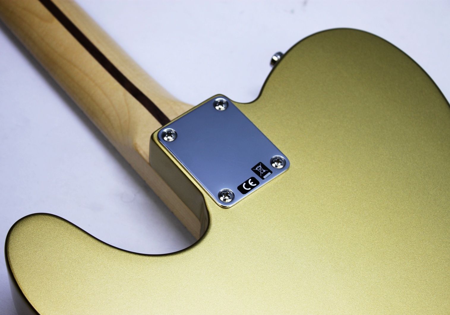 Fender, Fender Telecaster, Fender American Special, American Special Telecaster, Fender FSR, FSR Telecaster, Factory Special Run, Fender USA, USA Telecaster, American Made Telecaster, 2017 Fender, 2017 Telecaster, Aztec Gold, Aztec Gold Telecaster, Matching Headstock, Matching Headstock Telecaster, Gold Telecaster, Maple Fretboard, Maple Fingerboard, Maple Neck, Texas Special Pickups, Texas Special Telecaster, Fender Texas Special, Telecaster Guitar, Electric Guitar, Fender Electric Guitar, Single Coil Guitar, SS Pickup Configuration, Alder Body, 22 Fret Telecaster, Jumbo Frets, Greasebucket Tone Circuit, Vintage Style Telecaster, Rare Fender, Limited Edition Fender, FSR Fender Guitar