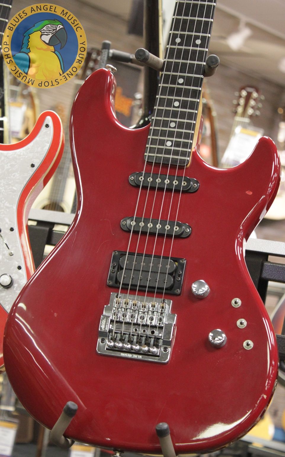 G&L Invader 1986 - Red **Includes Gigbag** - Image 2