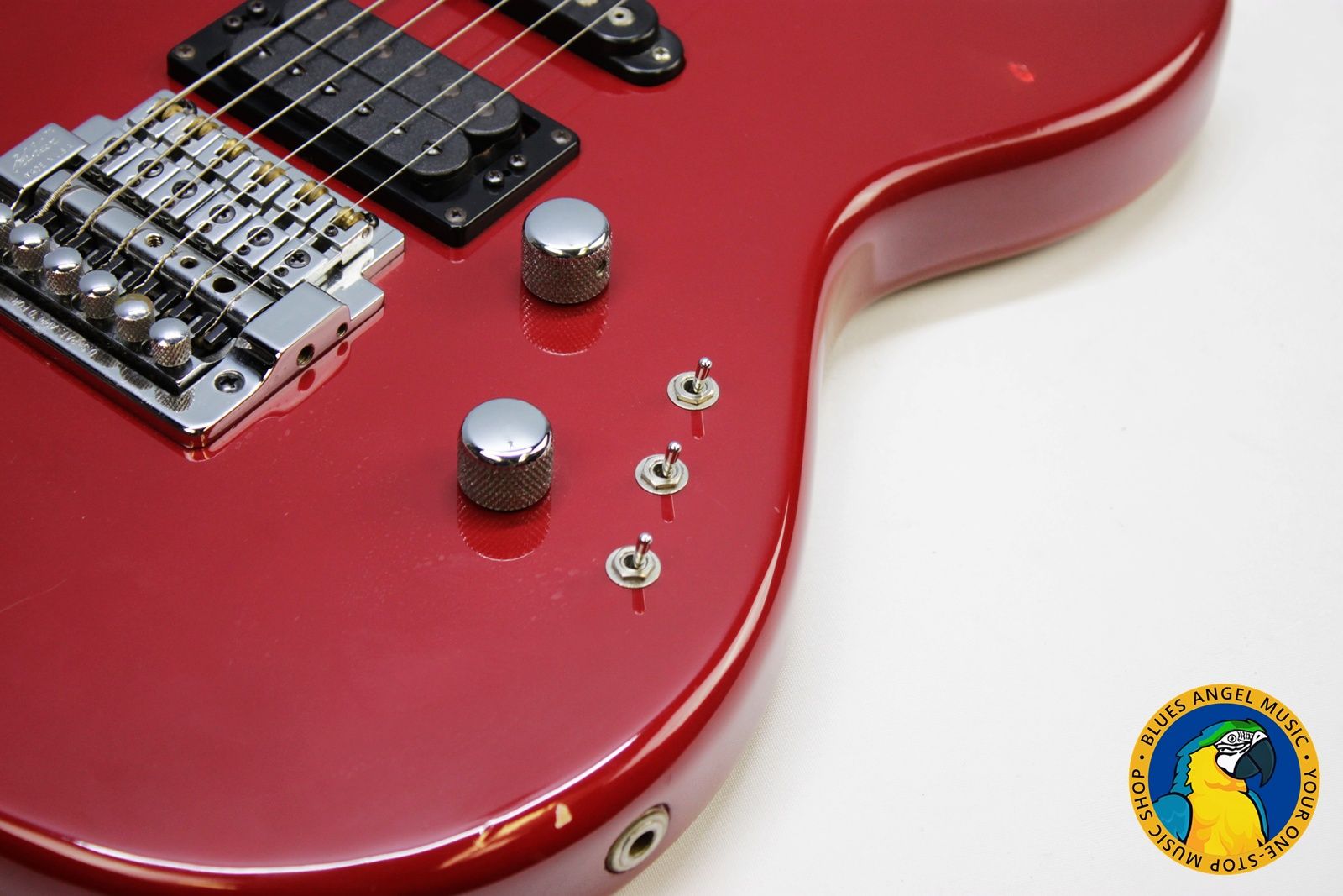 G&L Invader, G&L Invader 1986, 1986 G&L Invader, G&L Guitar, Vintage G&L, Vintage G&L Guitar, 1986 Electric Guitar, Vintage Electric Guitar, Red G&L, Red Electric Guitar, Candy Apple Red, Leo Fender, Leo Fender G&L, G&L USA, Made in USA, USA Electric Guitar, 1980s G&L, 80s Electric Guitar, G&L Invader Red, G&L Invader Vintage, Super Strat, HSS Guitar, Vintage Super Strat, G&L Tremolo, Ebony Fretboard, Gigbag Included