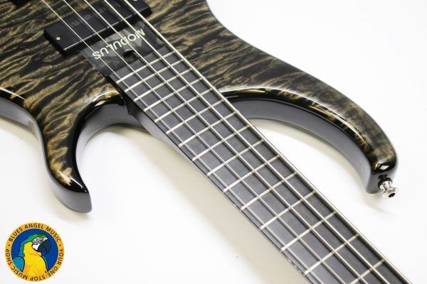 Modulus Quantum V, Modulus Quantum 5, Modulus Q5, 2004 Modulus Quantum V, Modulus Bass, Modulus 5 String Bass, 5 String Bass, Five String Bass, Graphite Neck Bass, Modulus Graphite Neck, Graphite Bass, Quilted Maple Bass, Quilted Maple Top, Silver Burst Bass, Silverburst Bass, Quilted Silver Burst, Bartolini Pickups, Bartolini Bass Pickups, Active Bass, Active Electronics, USA Bass, Made in USA, 2000s Bass, Boutique Bass, High End Bass, Professional Bass, Extended Scale Bass, 35 Inch Scale, Modulus Quantum Bass