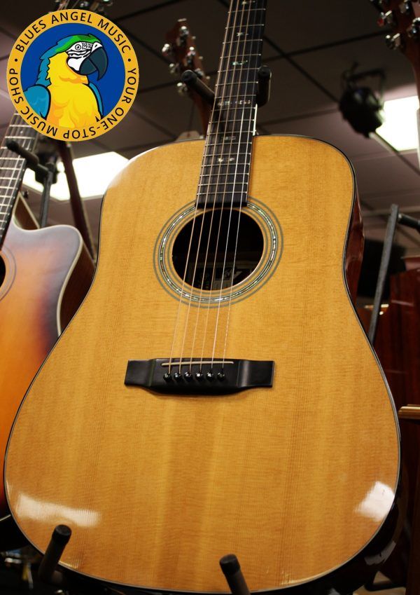 Martin MTV-1, Martin MTV1, Martin Guitar, Martin Acoustic Guitar, Martin Dreadnought, MTV Unplugged, MTV Guitar, Limited Edition Martin, 1996 Martin, Vintage Martin, Martin Limited Edition, Dreadnought Acoustic, Sitka Spruce, East Indian Rosewood, Mahogany, Ebony Fingerboard, Solid Wood Acoustic, USA Made Guitar, C.F. Martin, Martin Collector Guitar, Rare Martin, 90s Martin, Acoustic Guitar, Collectible Guitar