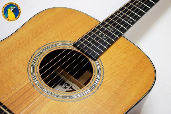 Martin MTV-1, Martin MTV1, Martin Guitar, Martin Acoustic Guitar, Martin Dreadnought, MTV Unplugged, MTV Guitar, Limited Edition Martin, 1996 Martin, Vintage Martin, Martin Limited Edition, Dreadnought Acoustic, Sitka Spruce, East Indian Rosewood, Mahogany, Ebony Fingerboard, Solid Wood Acoustic, USA Made Guitar, C.F. Martin, Martin Collector Guitar, Rare Martin, 90s Martin, Acoustic Guitar, Collectible Guitar