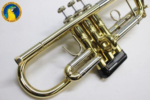 Bach, Bach Stradivarius, Bach Stradivarius 239, Bach 239, Bach C Trumpet, C Trumpet, Professional Trumpet, Professional C Trumpet, Vincent Bach, Vincent Bach Stradivarius, Elkhart Bach, Elkhart Trumpet, Bach Elkhart, Stradivarius Trumpet, Model 239, 239 Bell, Early 90s Bach, 1990s Trumpet, Vintage Bach Trumpet, Orchestral Trumpet, Symphony Trumpet, Classical Trumpet, Brass Instrument, Professional Brass Instrument, Bach Brass, Made in Elkhart, Elkhart Indiana, Original Case, Bach Original Case, Used Trumpet, C Trumpet with Case