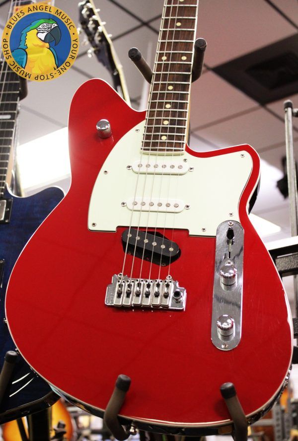 Reverend Six Gun SSS TW, Reverend Six Gun, Reverend Guitars, Six Gun SSS, Six Gun TW, Reverend Electric Guitar, Reverend SSS Guitar, SSS Electric Guitar, Triple Single Coil, Single Coil Guitar, Korina Body Guitar, Korina Electric Guitar, Reverend Pickups, Bass Contour Control, Reverend Bass Contour, Wilkinson Tremolo, Tremolo Guitar, Reverend Locking Tuners, Bolt On Guitar, 25.5 Scale Guitar, 22 Fret Guitar, S Style Guitar, Strat Style Guitar, Offset Electric Guitar, Versatile Electric Guitar, Blues Guitar, Rock Guitar, Indie Guitar, Alternative Rock Guitar, Reverend Six Gun Electric Guitar