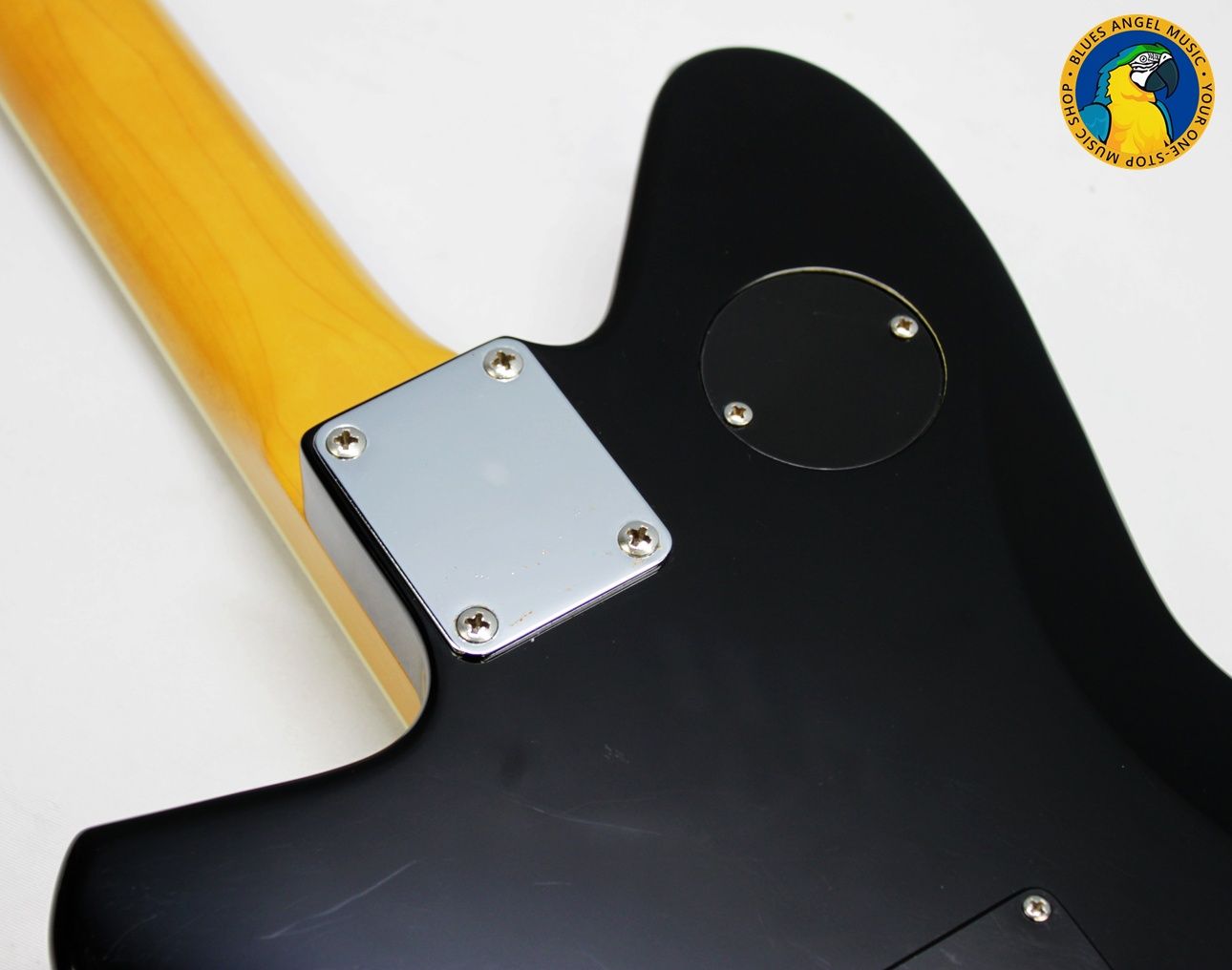 Reverend Six Gun SSS TW, Reverend Six Gun, Reverend Guitars, Six Gun SSS, Six Gun TW, Reverend Electric Guitar, Reverend SSS Guitar, SSS Electric Guitar, Triple Single Coil, Single Coil Guitar, Korina Body Guitar, Korina Electric Guitar, Reverend Pickups, Bass Contour Control, Reverend Bass Contour, Wilkinson Tremolo, Tremolo Guitar, Reverend Locking Tuners, Bolt On Guitar, 25.5 Scale Guitar, 22 Fret Guitar, S Style Guitar, Strat Style Guitar, Offset Electric Guitar, Versatile Electric Guitar, Blues Guitar, Rock Guitar, Indie Guitar, Alternative Rock Guitar, Reverend Six Gun Electric Guitar