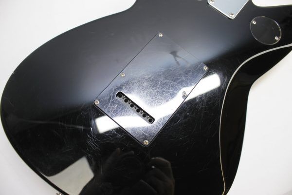 Reverend Six Gun SSS TW, Reverend Six Gun, Reverend Guitars, Six Gun SSS, Six Gun TW, Reverend Electric Guitar, Reverend SSS Guitar, SSS Electric Guitar, Triple Single Coil, Single Coil Guitar, Korina Body Guitar, Korina Electric Guitar, Reverend Pickups, Bass Contour Control, Reverend Bass Contour, Wilkinson Tremolo, Tremolo Guitar, Reverend Locking Tuners, Bolt On Guitar, 25.5 Scale Guitar, 22 Fret Guitar, S Style Guitar, Strat Style Guitar, Offset Electric Guitar, Versatile Electric Guitar, Blues Guitar, Rock Guitar, Indie Guitar, Alternative Rock Guitar, Reverend Six Gun Electric Guitar