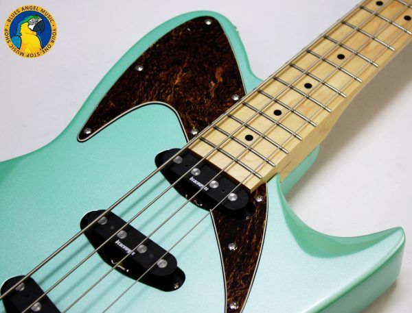 Retronix R-800B, Retronix R800B, Retronix Bass, 2013 Retronix, Seafoam Green Bass, Seafoam Green, Electric Bass, Vintage Style Bass, Retro Bass, 4 String Bass, Maple Neck, Maple Fretboard, Passive Pickups, Triple Pickup Bass, 3 Pickup Bass, Solid Body Bass, Original Case, Bass Guitar, Used Bass, Rare Bass, Retronix Guitar